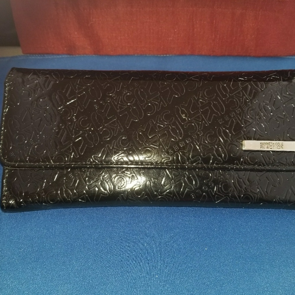 Kenneth Cole wallet